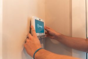 Mounting Chorus Panel